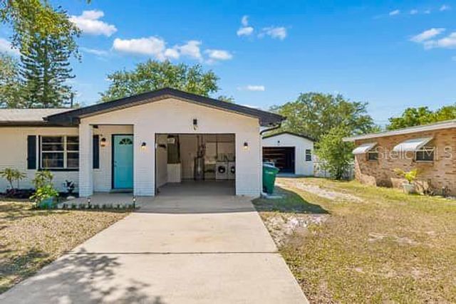 2115 PHILIPPE PARKWAY, Safety Harbor, FL 34695