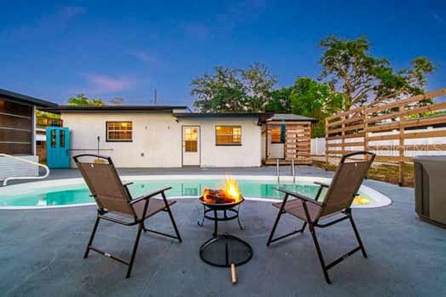 2115 PHILIPPE PARKWAY, Safety Harbor, FL 34695