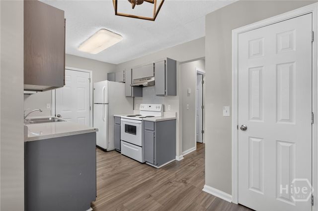17 Leeward Drive, Savannah, GA 31419