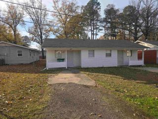 3016 S Gum Street, Pine Bluff, AR 71603