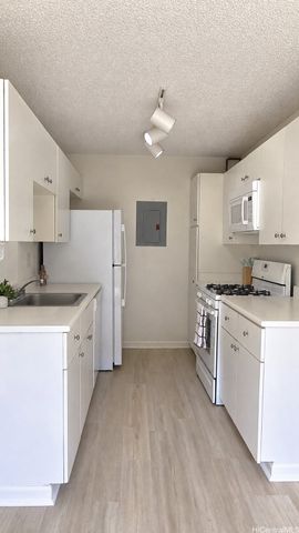 91-1060 Puamaeole Street 12C, Ewa Beach, HI 96706