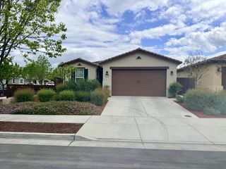 715 Alicante Drive, Hollister, CA 95023