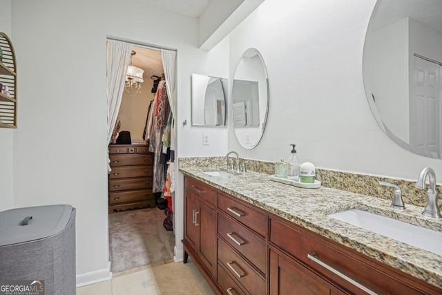 33 Dunwoody Springs Drive, Atlanta, GA 30328
