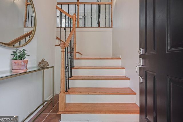 33 Dunwoody Springs Drive, Atlanta, GA 30328