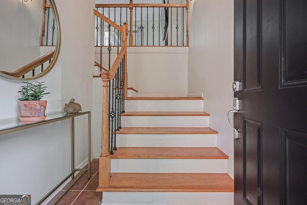 33 Dunwoody Springs Drive, Atlanta, GA 30328 — photo 3