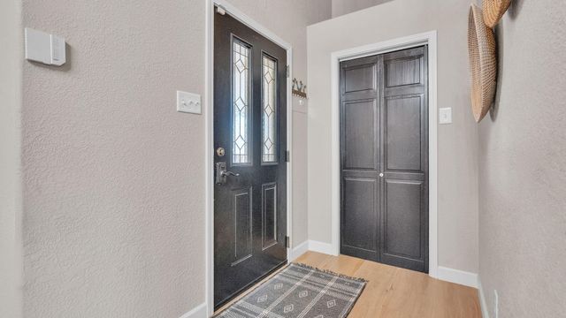 2742 Rio Grande Boulevard NW, Albuquerque, NM 87104