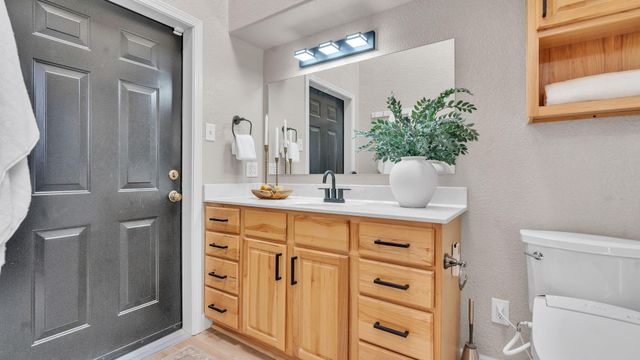 2742 Rio Grande Boulevard NW, Albuquerque, NM 87104