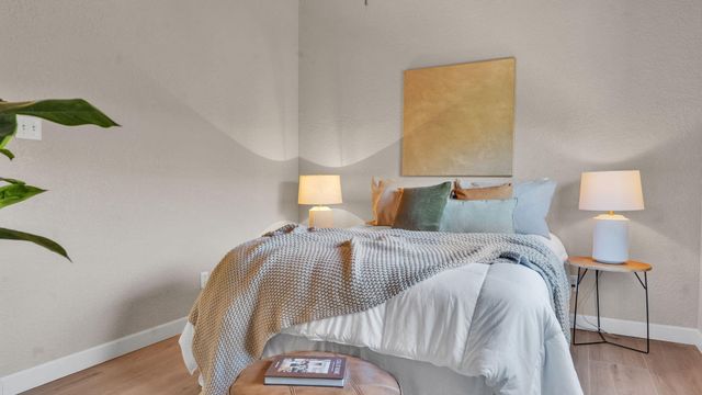 2742 Rio Grande Boulevard NW, Albuquerque, NM 87104