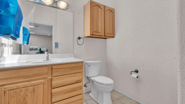 2742 Rio Grande Boulevard NW, Albuquerque, NM 87104