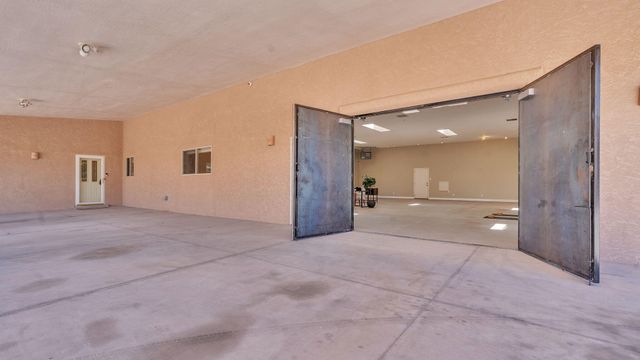 2742 Rio Grande Boulevard NW, Albuquerque, NM 87104