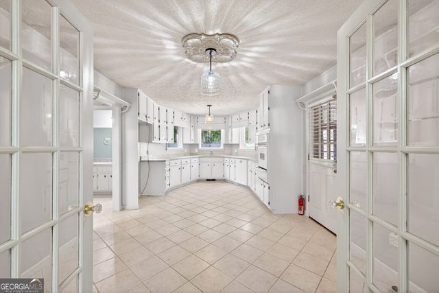 205 Allie Drive, Mcdonough, GA 30252