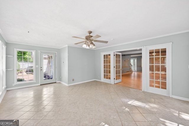 205 Allie Drive, Mcdonough, GA 30252
