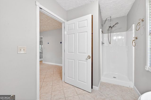 205 Allie Drive, Mcdonough, GA 30252
