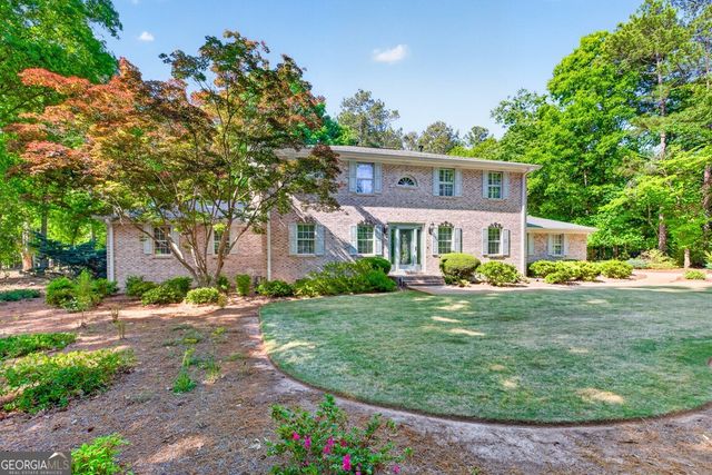 205 Allie Drive, Mcdonough, GA 30252