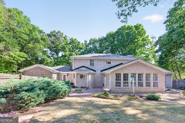 205 Allie Drive, Mcdonough, GA 30252