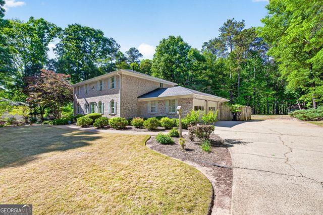 205 Allie Drive, Mcdonough, GA 30252