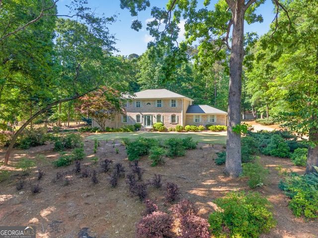 205 Allie Drive, Mcdonough, GA 30252