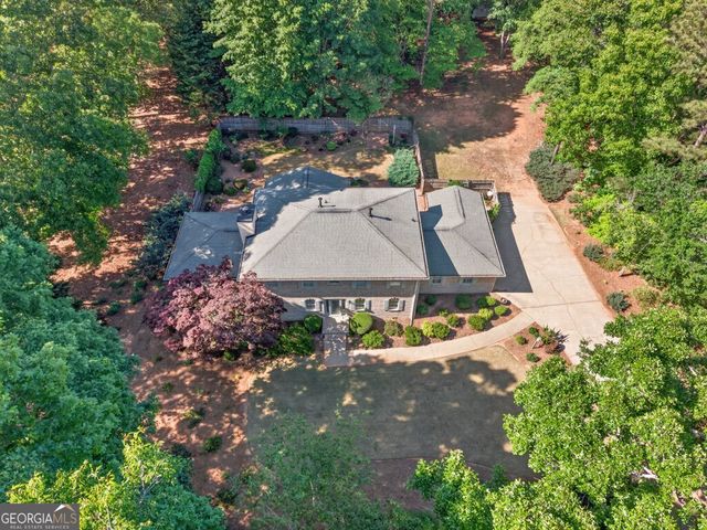 205 Allie Drive, Mcdonough, GA 30252