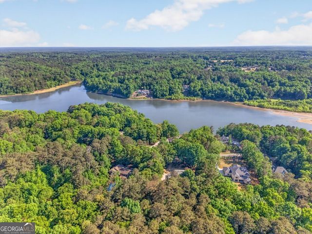 205 Allie Drive, Mcdonough, GA 30252