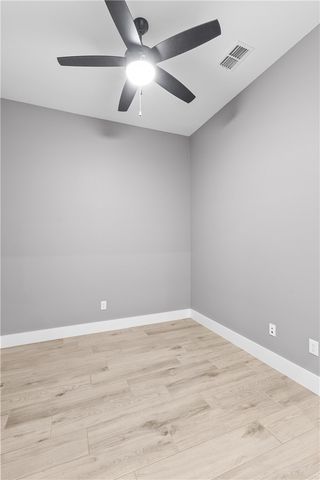 6854 La Salle Dr, Corpus Christi, TX 78414