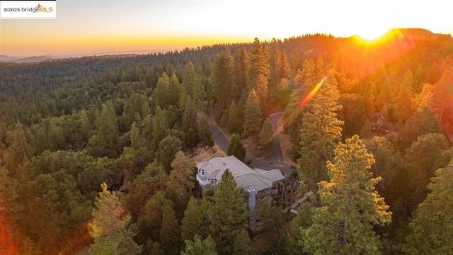 23955 Cedar Hill, Mi Wuk Village, CA 95383