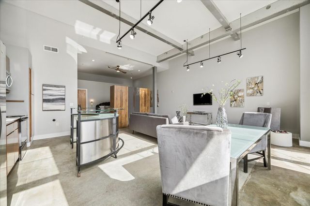 1312 Live Oak Street 104, Houston, TX 77003