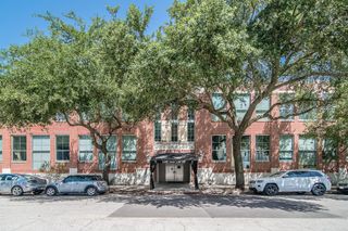 1312 Live Oak Street 104, Houston, TX 77003
