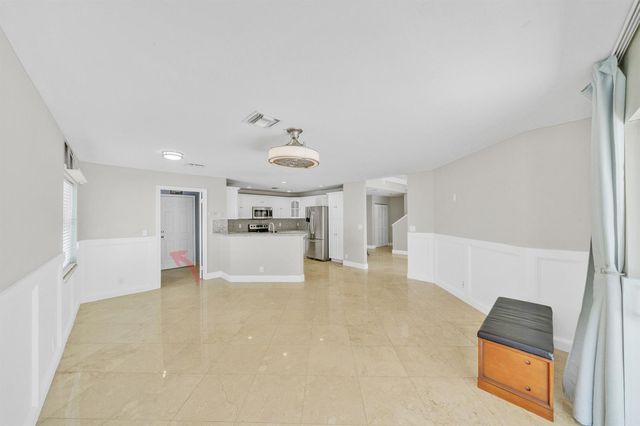 5921 NW 59TH Avenue, Parkland, FL 33067
