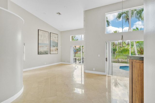 5921 NW 59TH Avenue, Parkland, FL 33067