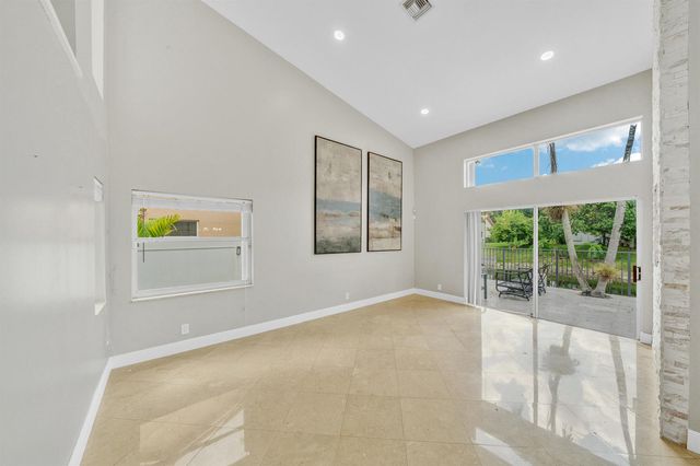 5921 NW 59TH Avenue, Parkland, FL 33067