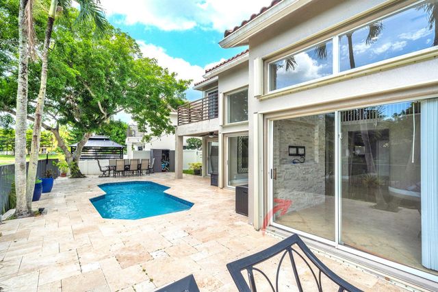 5921 NW 59TH Avenue, Parkland, FL 33067