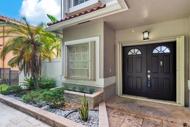 5921 NW 59TH Avenue, Parkland, FL 33067