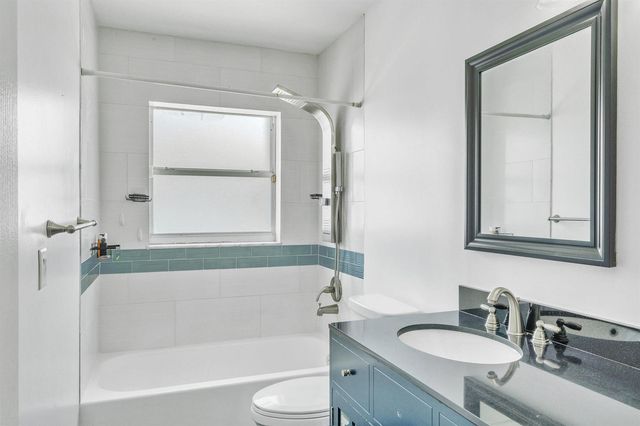 5921 NW 59TH Avenue, Parkland, FL 33067
