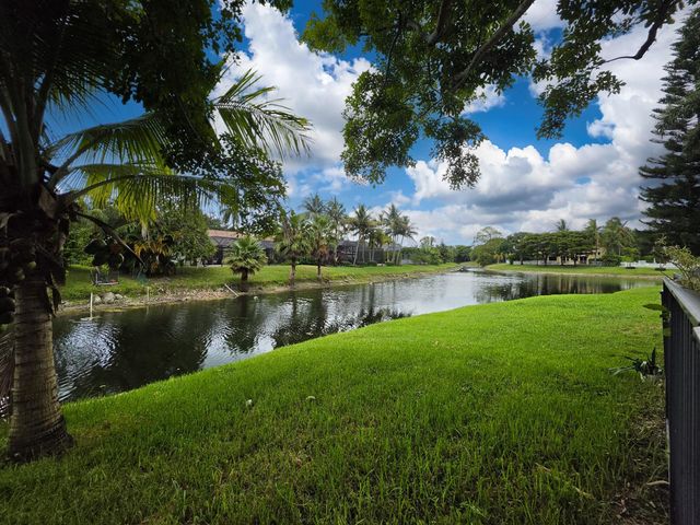 5921 NW 59TH Avenue, Parkland, FL 33067