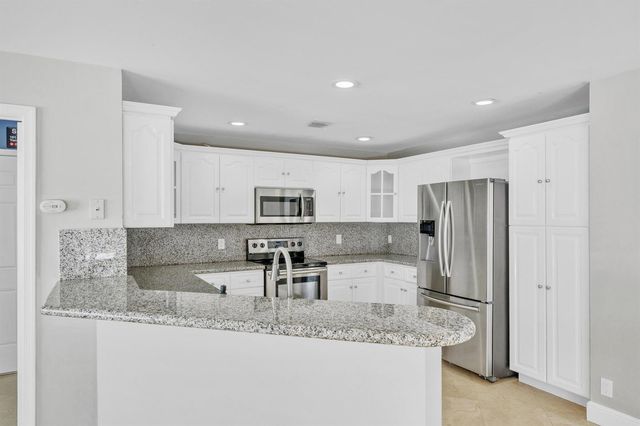 5921 NW 59TH Avenue, Parkland, FL 33067