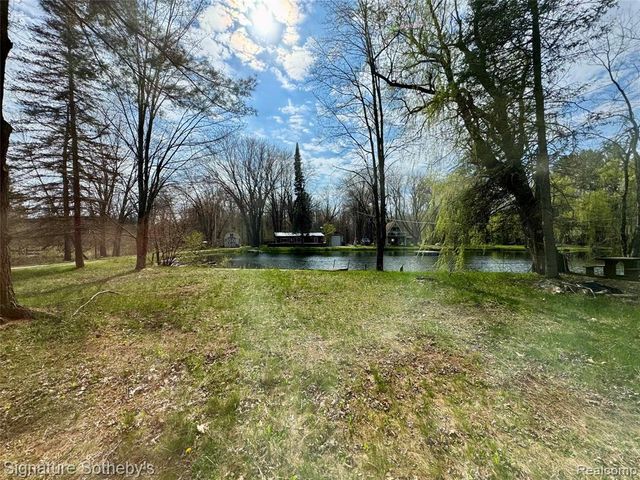 6246 Dorr, Falmouth, MI 49632