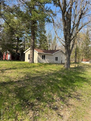 6246 Dorr, Falmouth, MI 49632