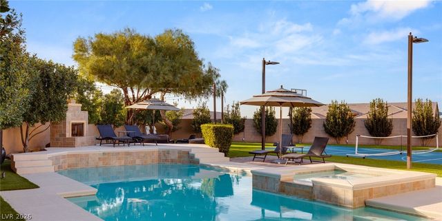 25 Kittansett Loop, Henderson, NV 89052