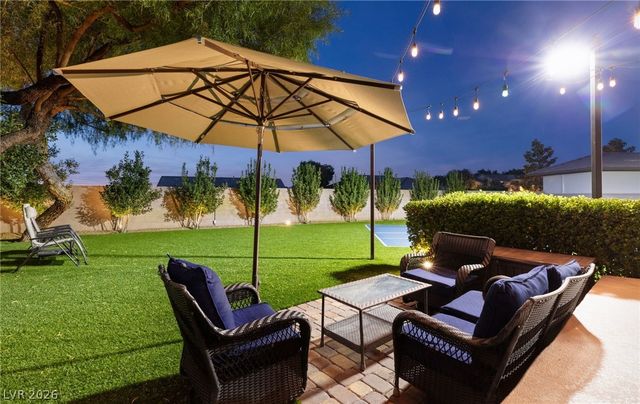 25 Kittansett Loop, Henderson, NV 89052