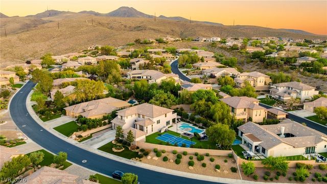 25 Kittansett Loop, Henderson, NV 89052
