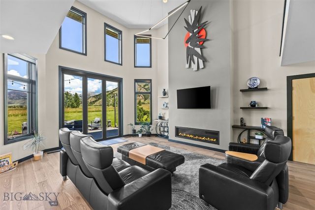 47 Saddle Spur, Bozeman, MT 59715