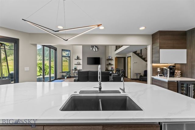 47 Saddle Spur, Bozeman, MT 59715