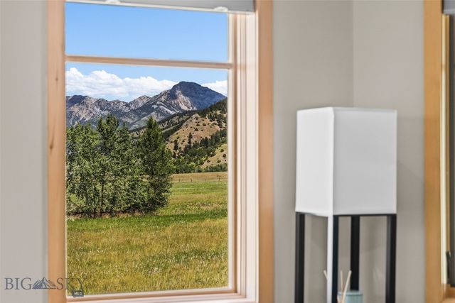 47 Saddle Spur, Bozeman, MT 59715