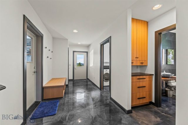 47 Saddle Spur, Bozeman, MT 59715