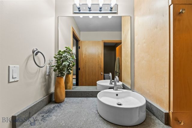 47 Saddle Spur, Bozeman, MT 59715
