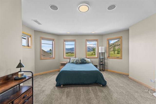 47 Saddle Spur, Bozeman, MT 59715