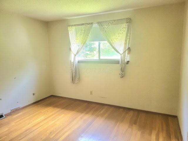5230 Hacket Drive, Columbus, OH 43232