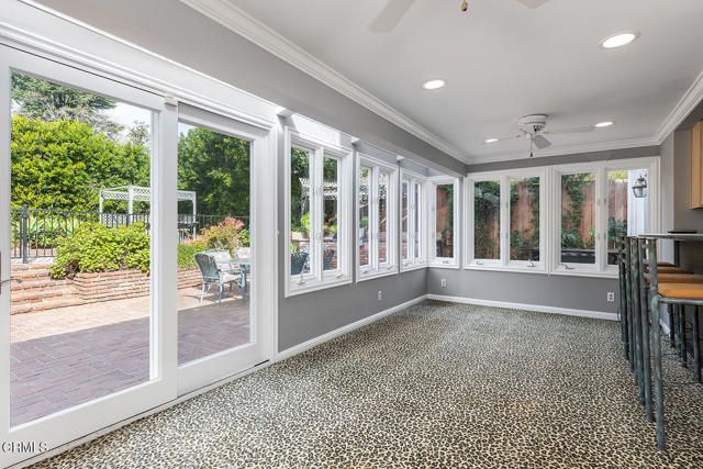 1943 Tondolea Lane, La Canada Flintridge, CA 91011