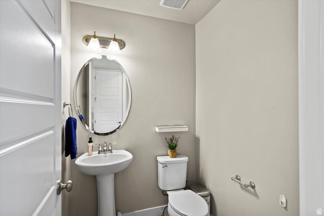 6446 N PINE TREE WAY, Eagle Mountain, UT 84005