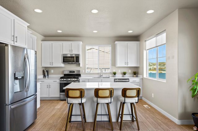 6446 N PINE TREE WAY, Eagle Mountain, UT 84005